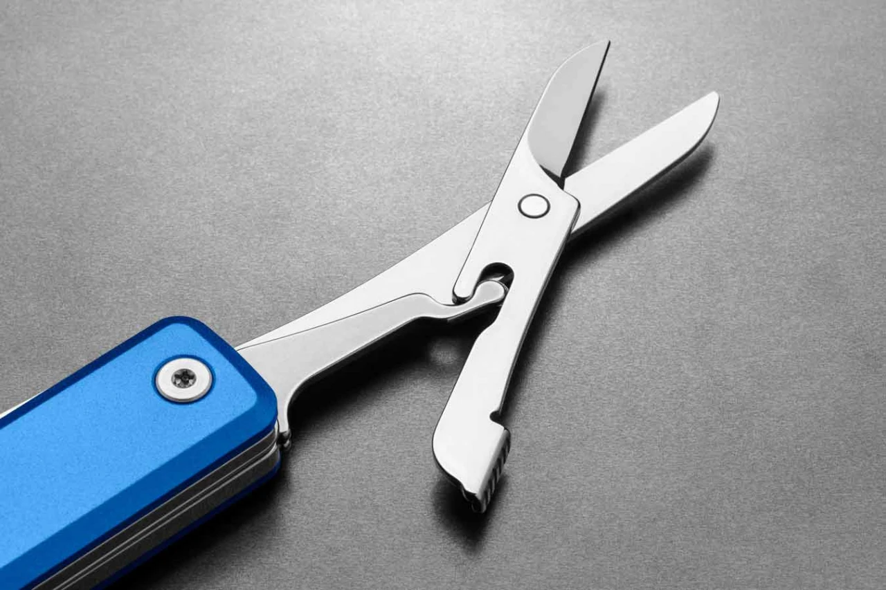 The Ellis Cerulean Serrated â Bild 2